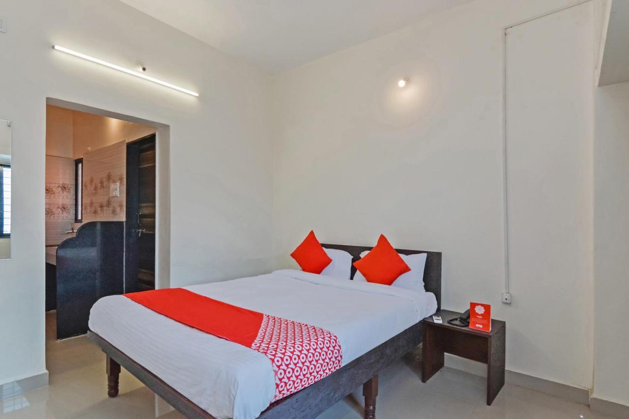 Collection O 24126 Hotel Sai Sagar Dehu Exterior foto