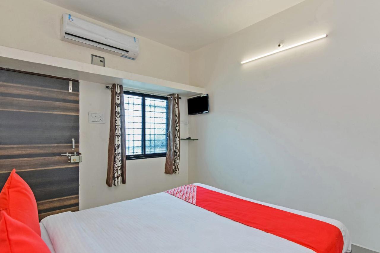 Collection O 24126 Hotel Sai Sagar Dehu Exterior foto